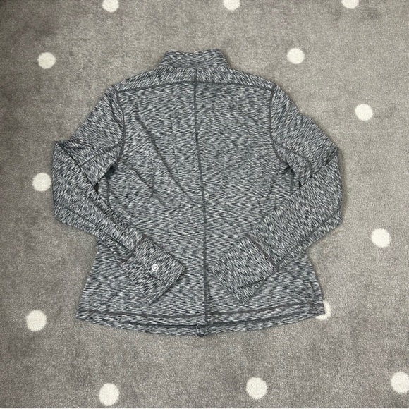 Titika activewear jacket - Picture 3 of 12